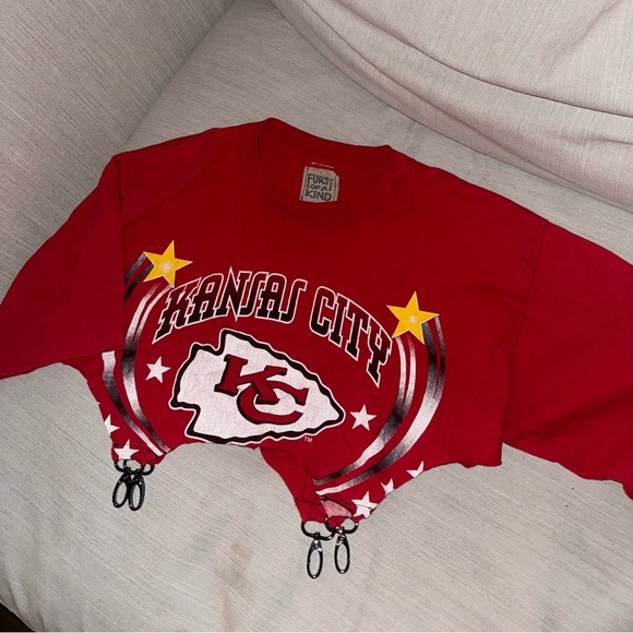 kansas city chiefs reworked crop top LF - Picture 3 of 3